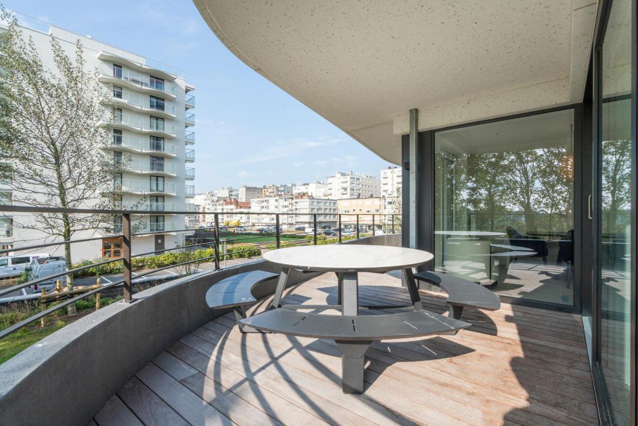 The Waves-Luxurious 3Bedroom App W Big Terrace & Garage Остенде Экстерьер фото