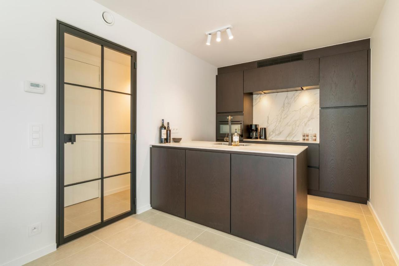 The Waves-Luxurious 3Bedroom App W Big Terrace & Garage Остенде Экстерьер фото
